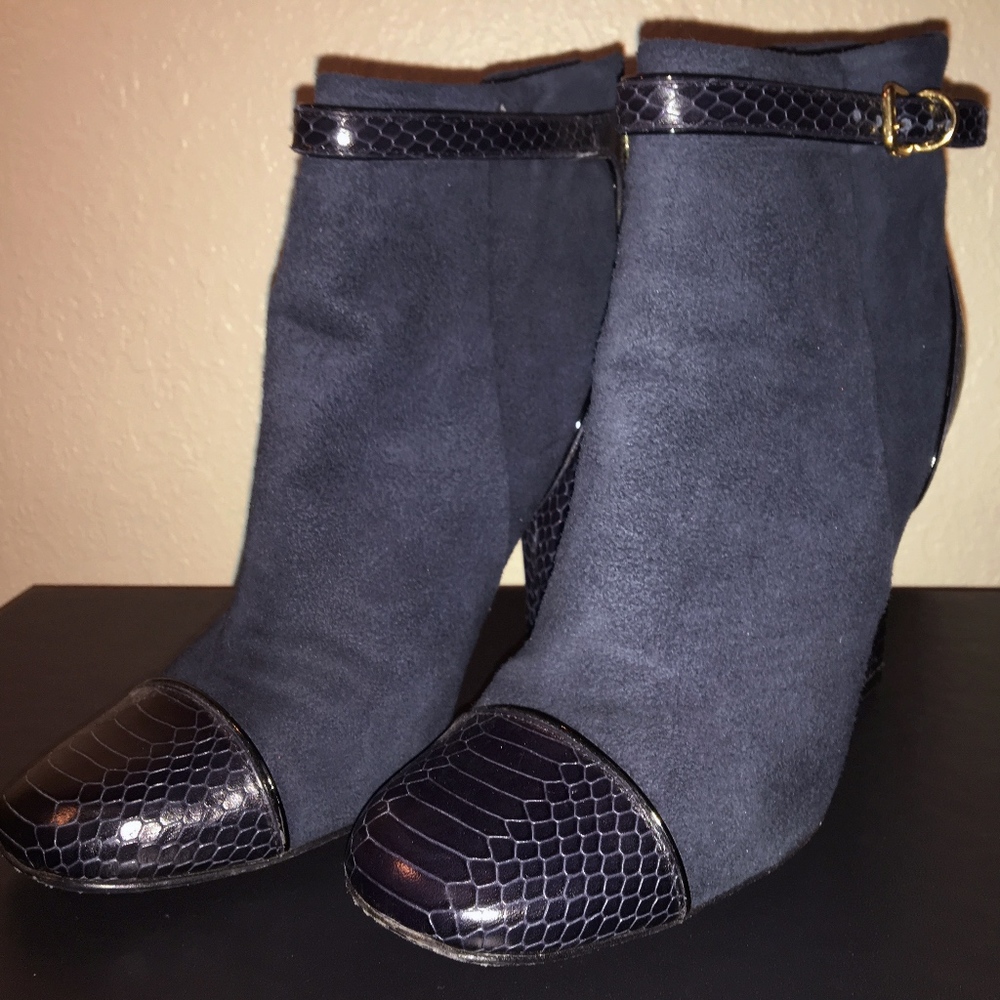 TORY BURCH 'Gracie' Navy Suede Ankle Boots